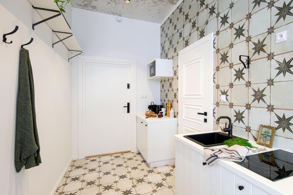 Bohemian Style Apt In The Centre Apartment คราคูฟ ภายนอก รูปภาพ